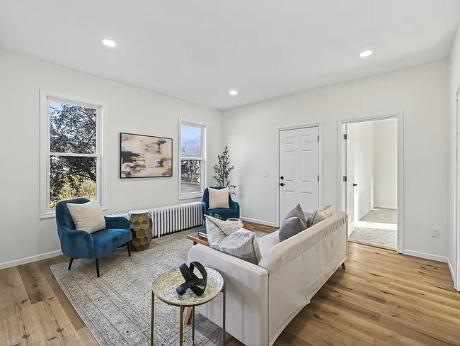 Photo - 1730 5th St NE Unit B