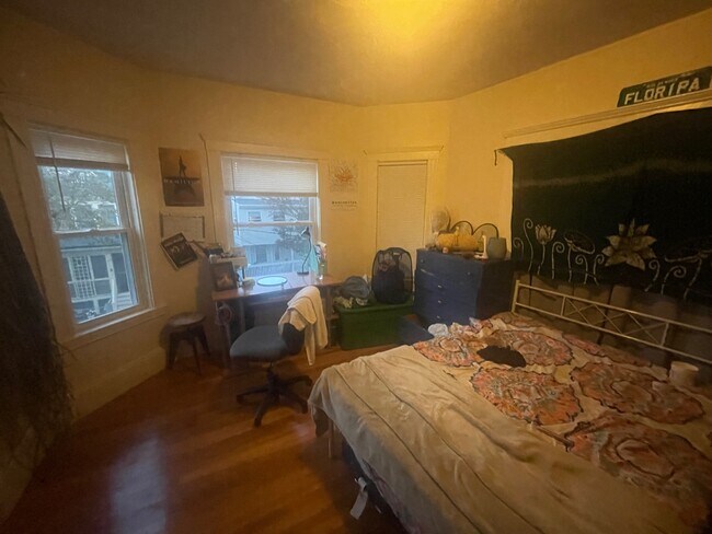 Photo - 10 Pinkham Rd Unit 2