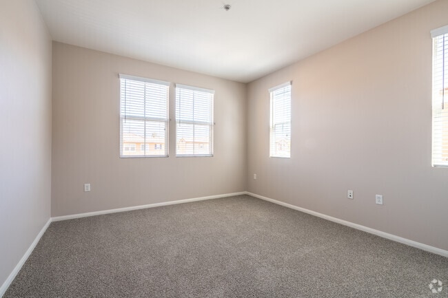 2BR, 2BA - 1112SF - BEDROOM 2