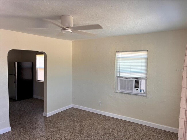 Photo - 1401 31st St S