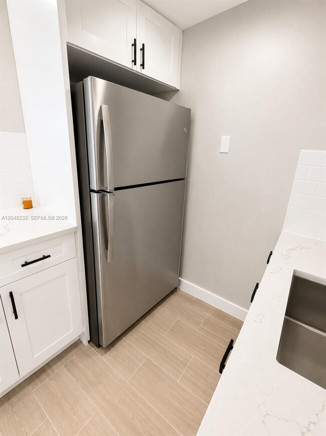 Photo - 1530 SW 2nd St Unit 307