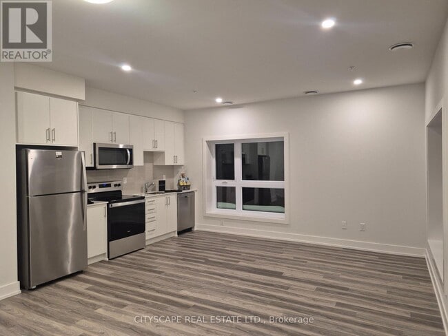 Photo - 1100 Lackner Pl Unité 424