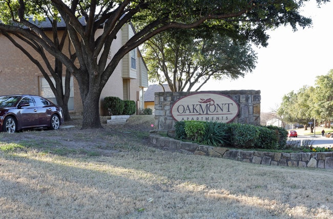 Photo - Westdale Hills Oakmont