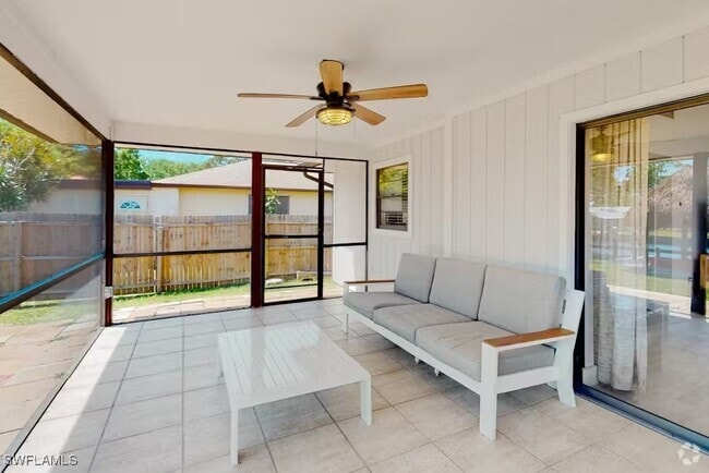 Building Photo - 2250 Bahama Ave Rental