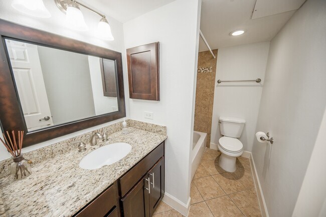 3525 Sage Rd Unit 710