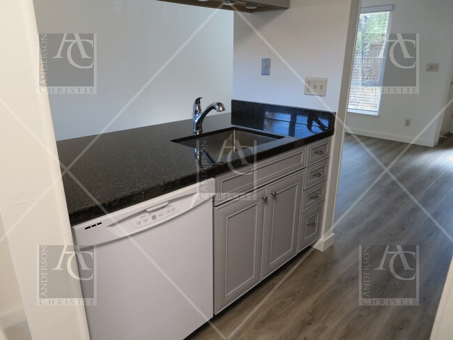 Photo - 204 Castillion Terrace