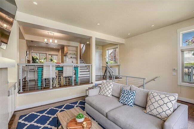 Photo - 2644 23rd Ave W