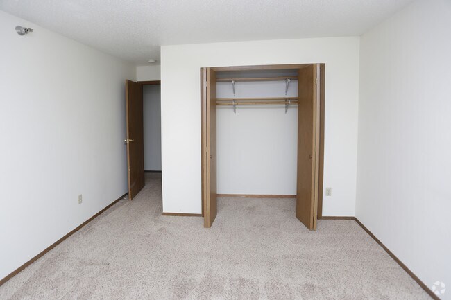 Heritage Crossing Apartments
