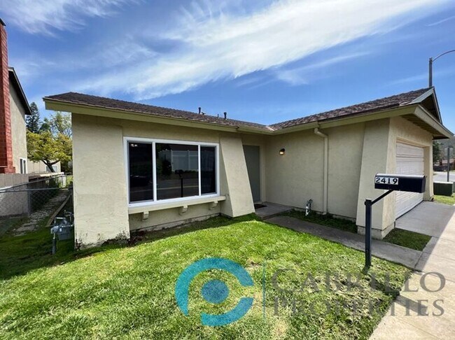 Photo - 2419 Fieldlane Pl