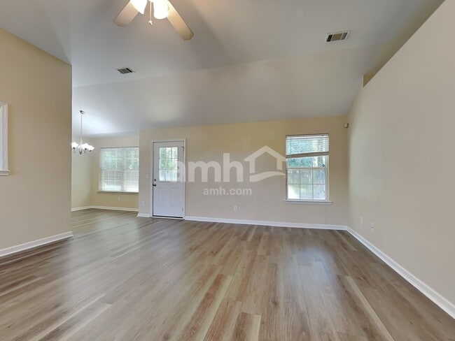 Photo - 134 Aquinnah Dr