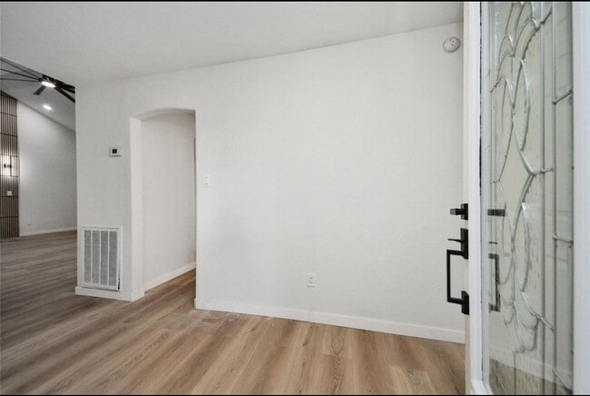 Photo - 15719 Baytree Dr