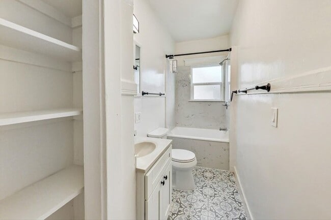 Photo - 1444 1st Ave Pl Unit 06