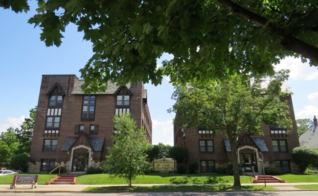 Grand Heritage Apartments