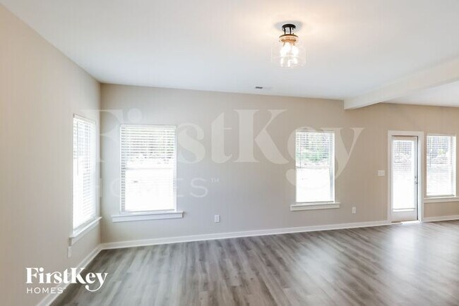 Photo - 15638 Capstone Blvd