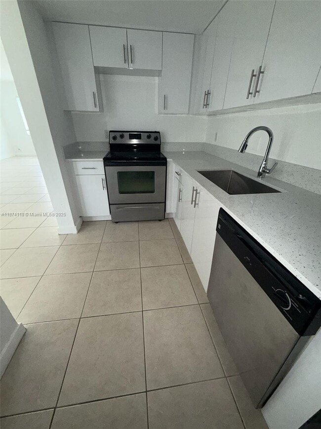 Photo - 13700 NE 6th Ave Unit 213