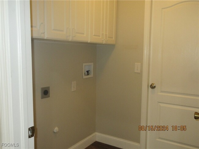 Photo - 459 NE 3rd Ave