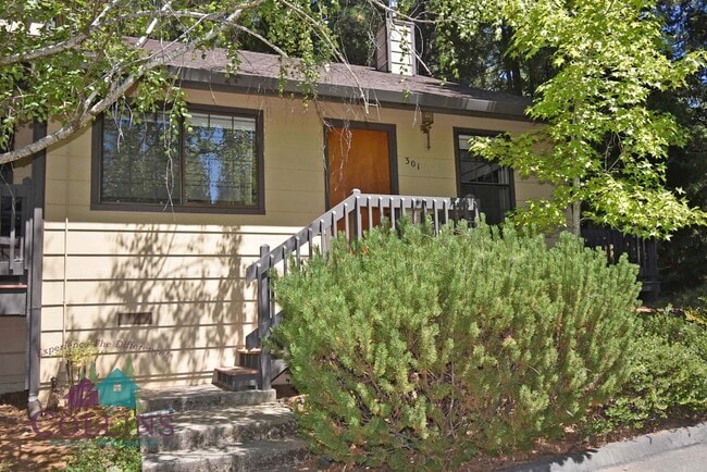 Building Photo - 301 Gracie Rd