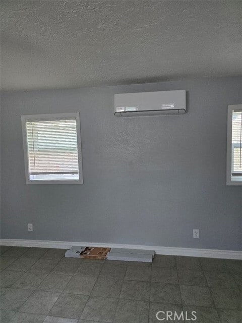 Photo - 8469 Cottonwood Ave