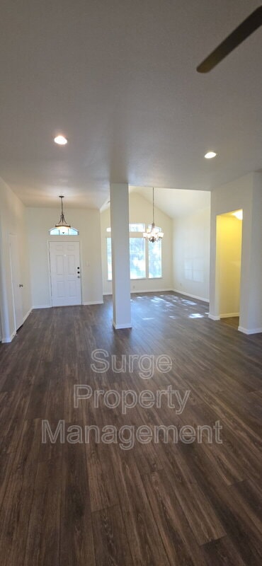 Photo - 629 Dorchester Dr