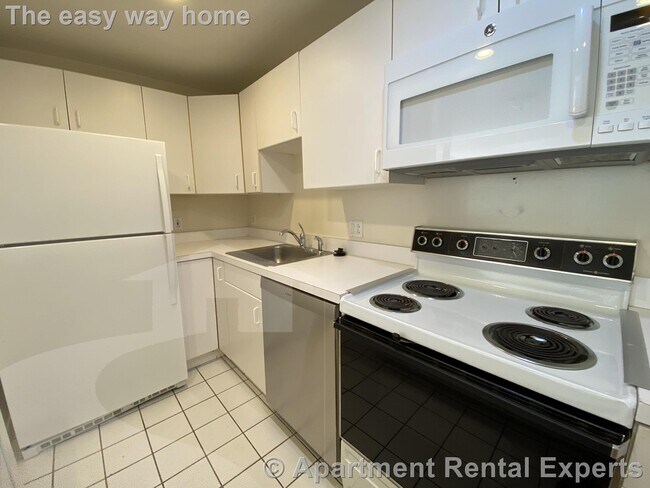 Photo - 950 Massachusetts Ave Unit 415