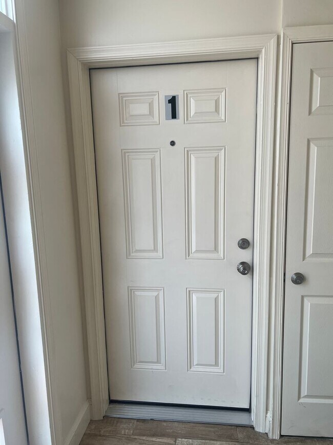 Photo - 1620 Constitution Ave NE Unit 1