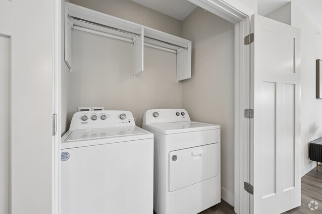 Fall Creek 2BR, 2BA - 1,101SF - Laundry