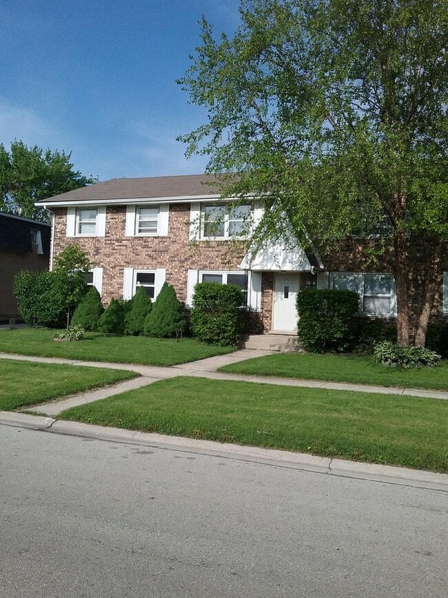 Building Photo - 12013 S Kildare Ave Unit 1N Rental