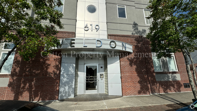 Building Photo - 1BD/1BA w/Office - Second Floor Unit 202 Rental