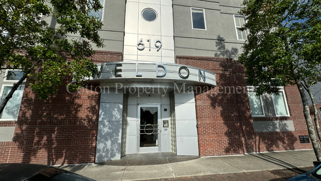 1BD/1BA w/Office - Second Floor Unit at Th... - 1BD/1BA w/Office - Second Floor Apartment Unit at Th... Unit 202