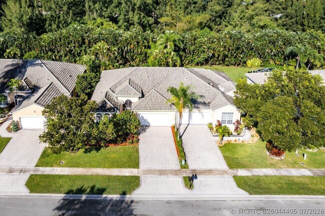 Photo - 7940 Rockford Rd