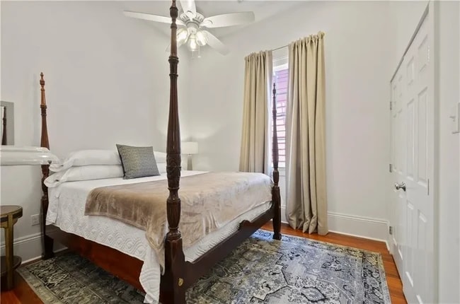 Photo - 435 Bouny St