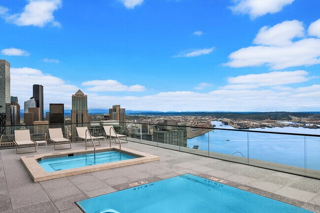300 Virginia St Unidad First Light Unit 1311