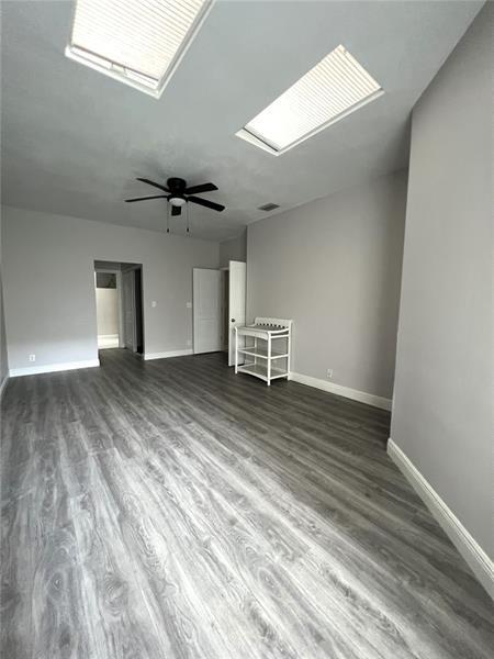 Photo - 6663 Stratford Dr