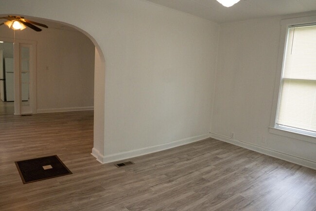 Photo - 1407 NW Jackson St