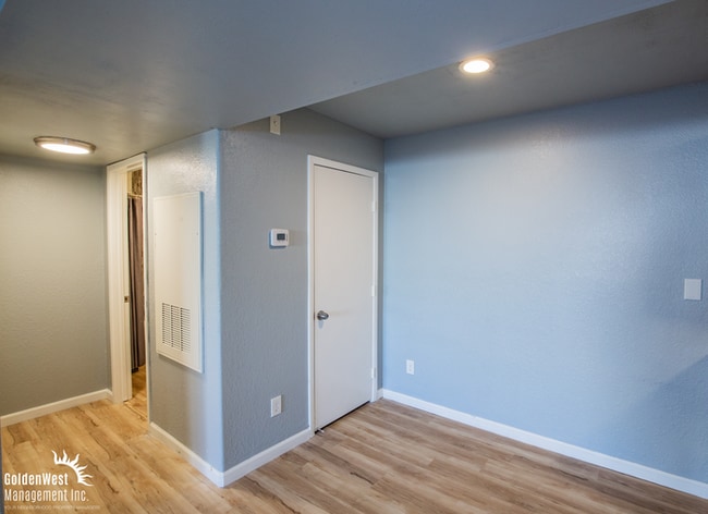 Photo - Charming 2Bdm 2Ba Condo in Gated Community!