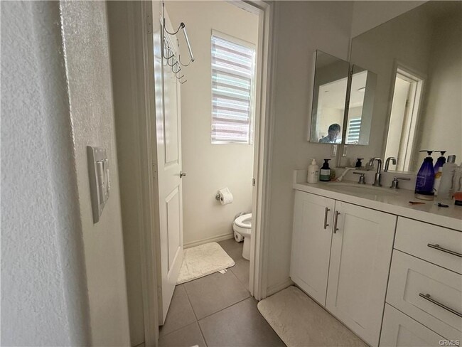 Photo - 2720 Kelley Pl