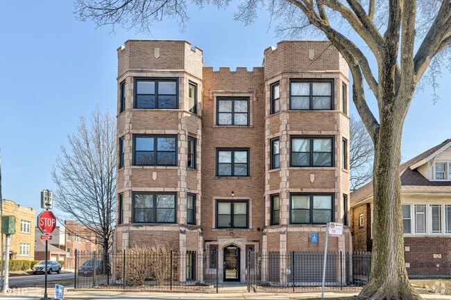 Building Photo - 8101 S Loomis Blvd Rental