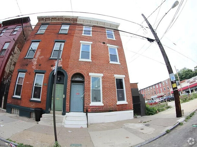 Building Photo - 1632 Willington St Rental