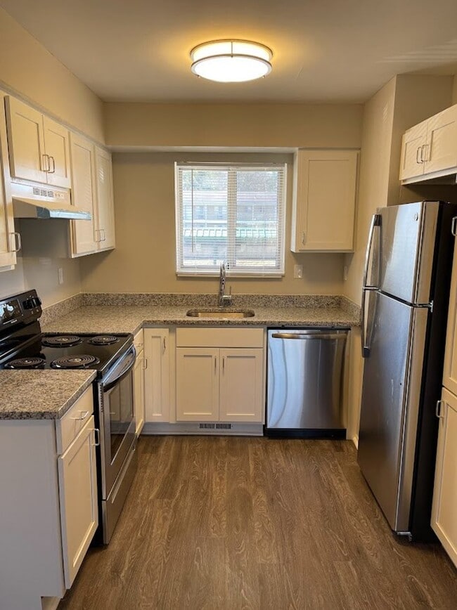 Photo - Hidden Pond Apartments