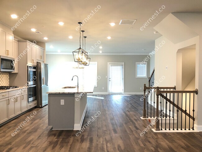 Photo - 835 Altamaha Trl