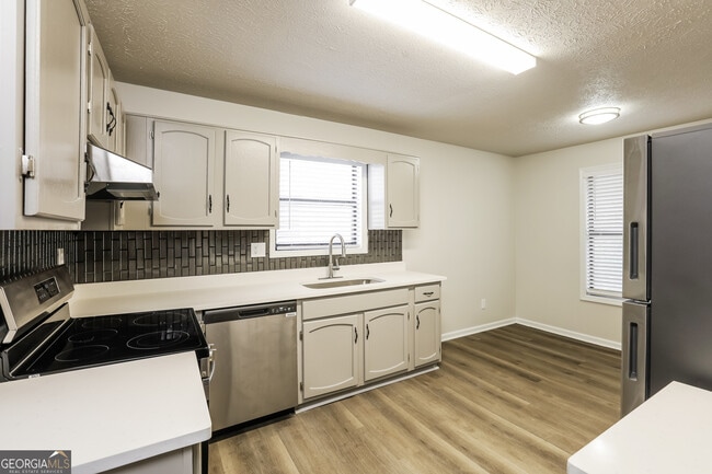 Photo - 4771 N Springs Rd NW