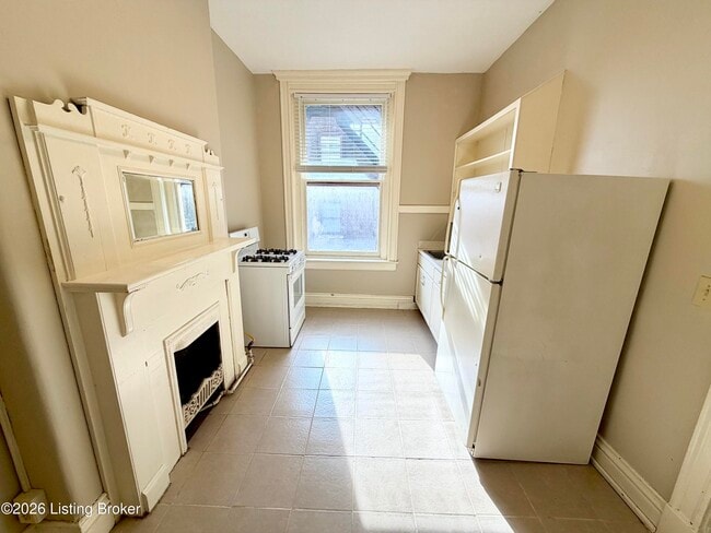 Photo - 502 Belgravia Ct Unit 3