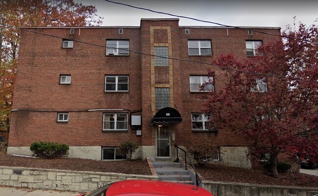 Photo - *AVAILABLE NOW* 2-Bed 1-Bath with Great Lo...