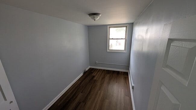 Photo - 3 Bedroom end unit with off-street parking