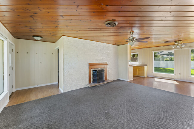 Photo - 4501 E Kuhn Rd