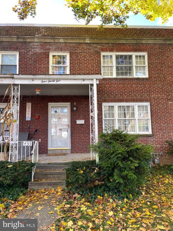 Photo - 435 Sycamore Rd