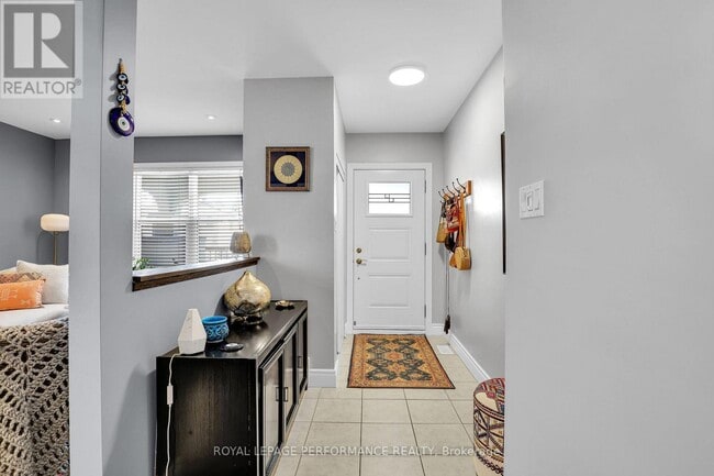 Photo - 165 Laval St Unit 165