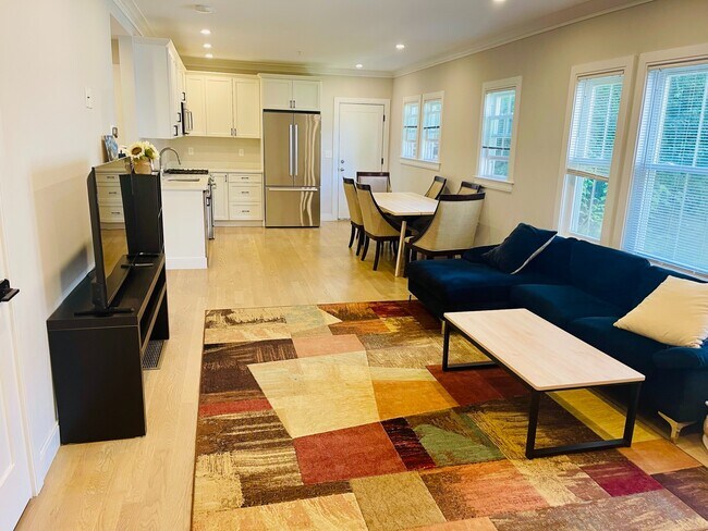 Photo - 46 Ridgemont St