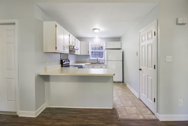 500 St George Cove
