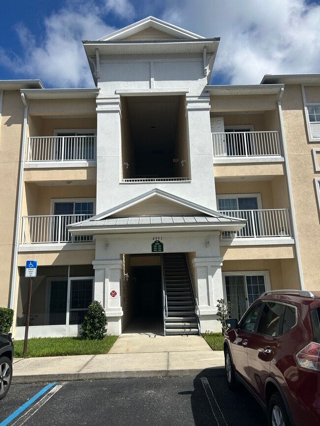 Building Photo - 4991 Key Lime Dr Unit 205 Rental